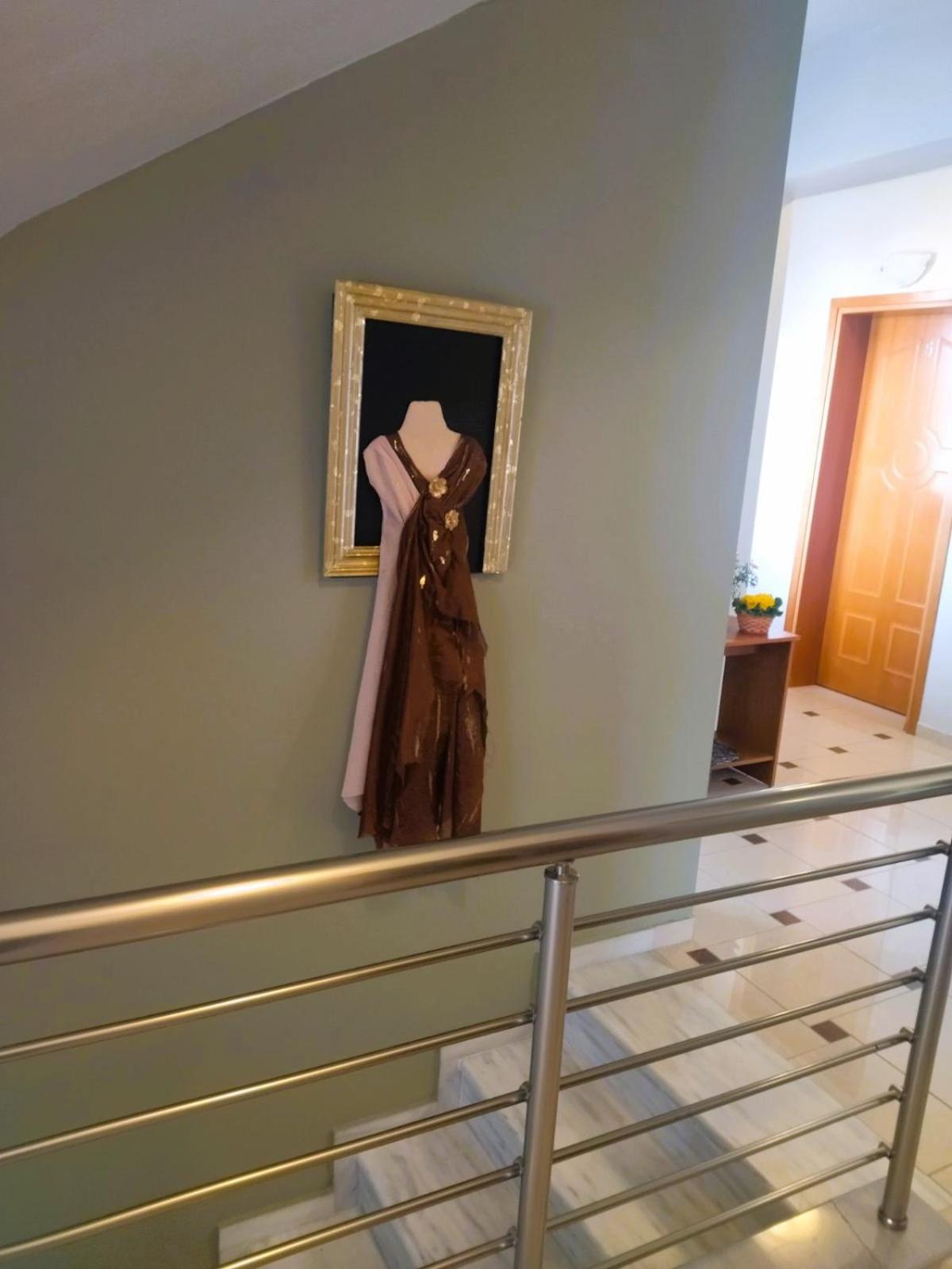 Athanasia Inn เนอาวรัสนา ภายนอก รูปภาพ
